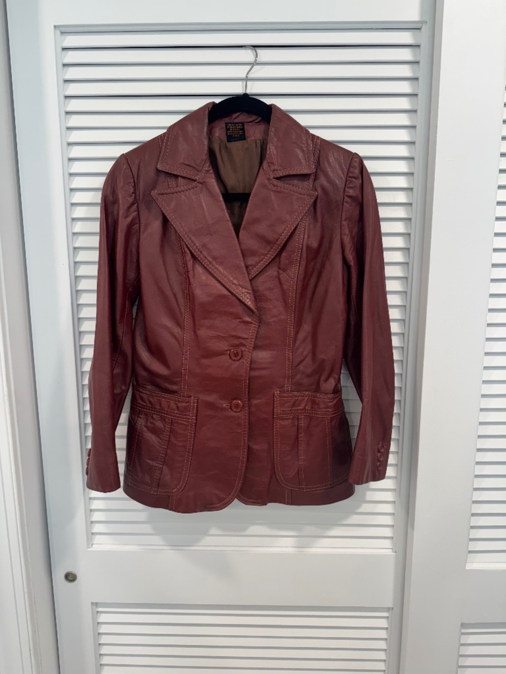 Vintage Women’s Burgundy Authentic Leather Jacket